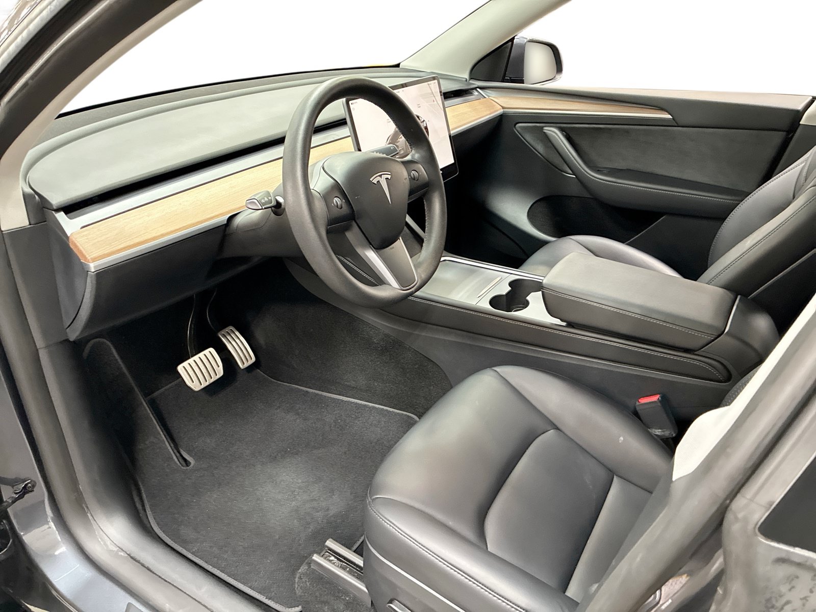 Certified 2023 Tesla Model Y Performance AWD/4WD image 9