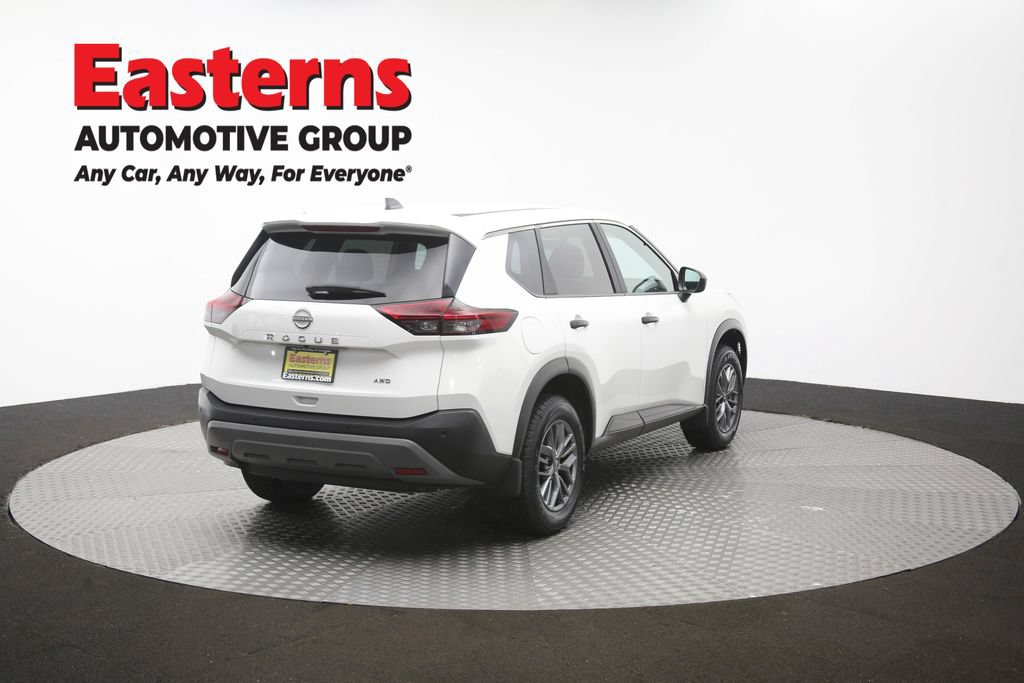 Used 2023 Nissan Rogue S AWD/4WD image 40