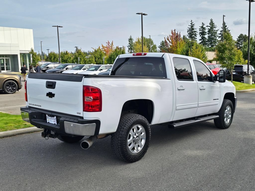 Used 2012 Chevrolet Silverado 2500 LTZ w/ LTZ Plus Package AWD/4WD image 5