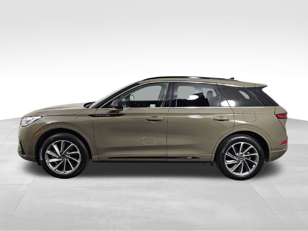 Certified 2025 Lincoln Corsair Grand Touring AWD/4WD image 4