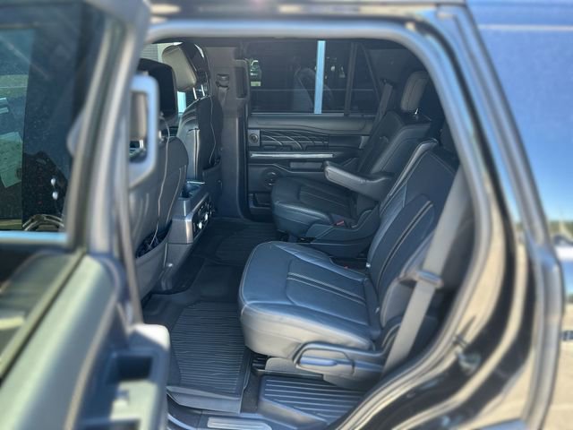 Used 2023 Ford Expedition Platinum AWD/4WD image 24