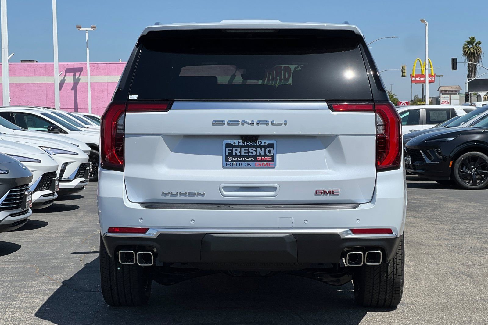 New 2026 GMC Yukon Denali w/ Denali Reserve Package AWD/4WD image 6
