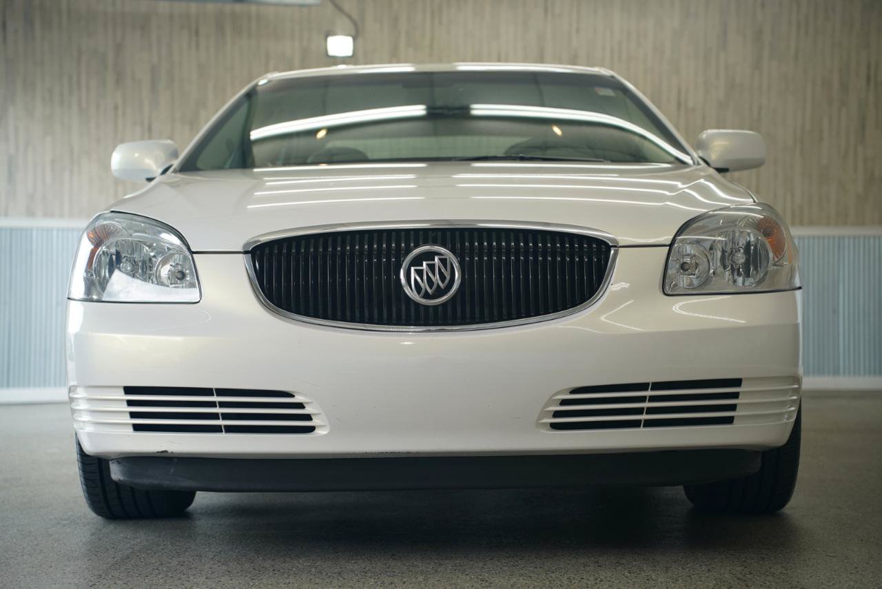 Used 2006 Buick Lucerne CXL w/ Luxury Package FWD image 3