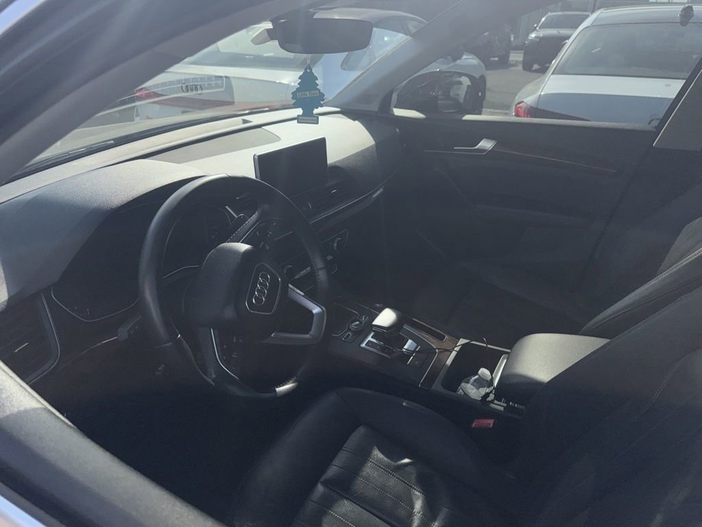 Used 2018 Audi Q5 2.0T Premium Plus w/ Premium Plus Package AWD/4WD image 10