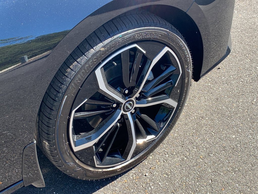 New 2025 Nissan Altima 2.5 SR image 6