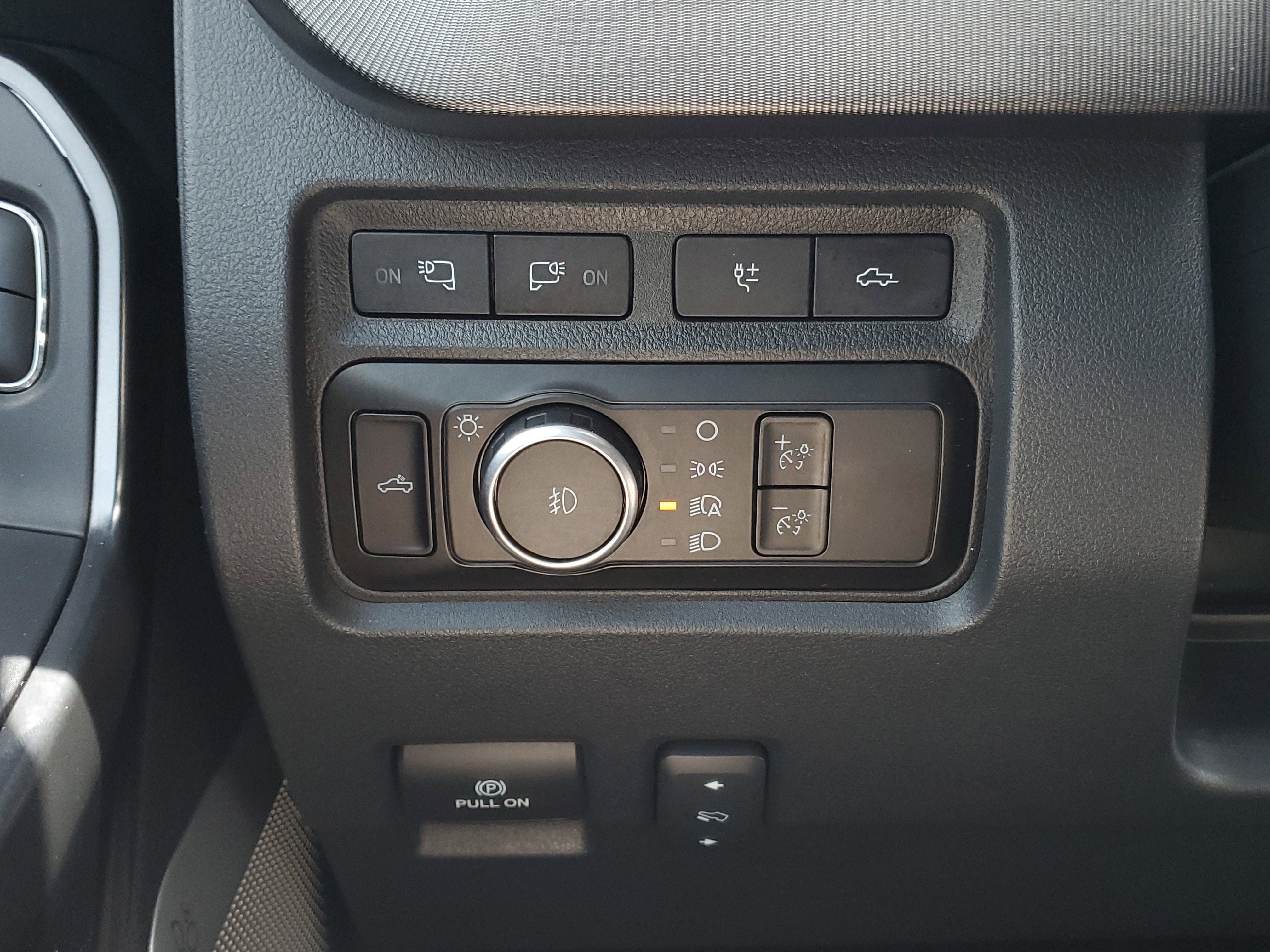 Used 2023 Ford F250 Platinum AWD/4WD image 17