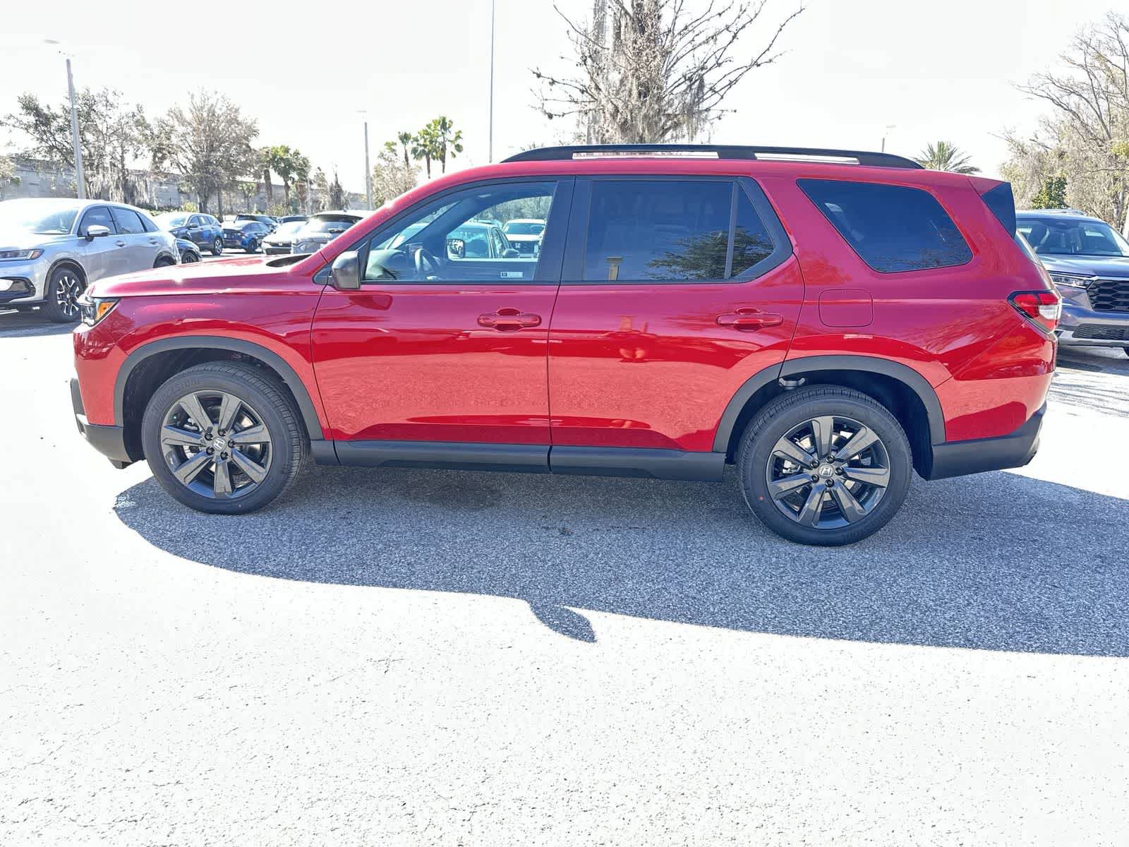 New 2026 Honda Pilot Sport image 3