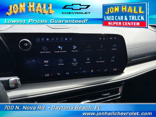 Used 2024 Chevrolet Traverse LT w/ Enhanced Driving Package image 20