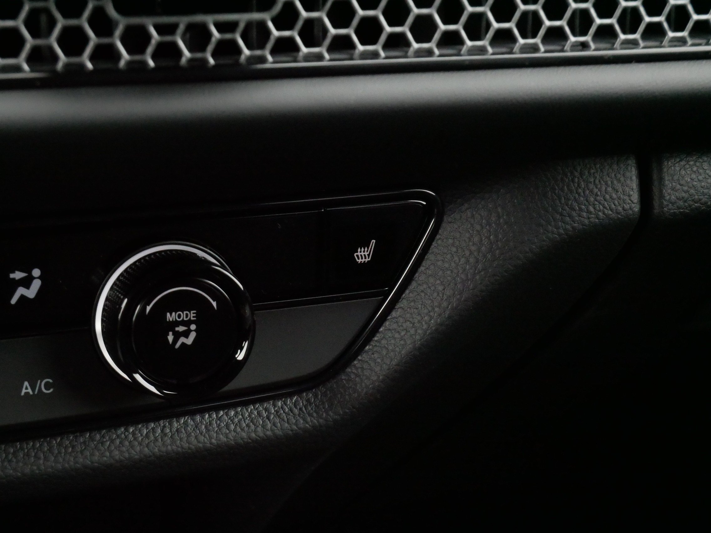 Certified 2027 Honda HR-V Sport image 30