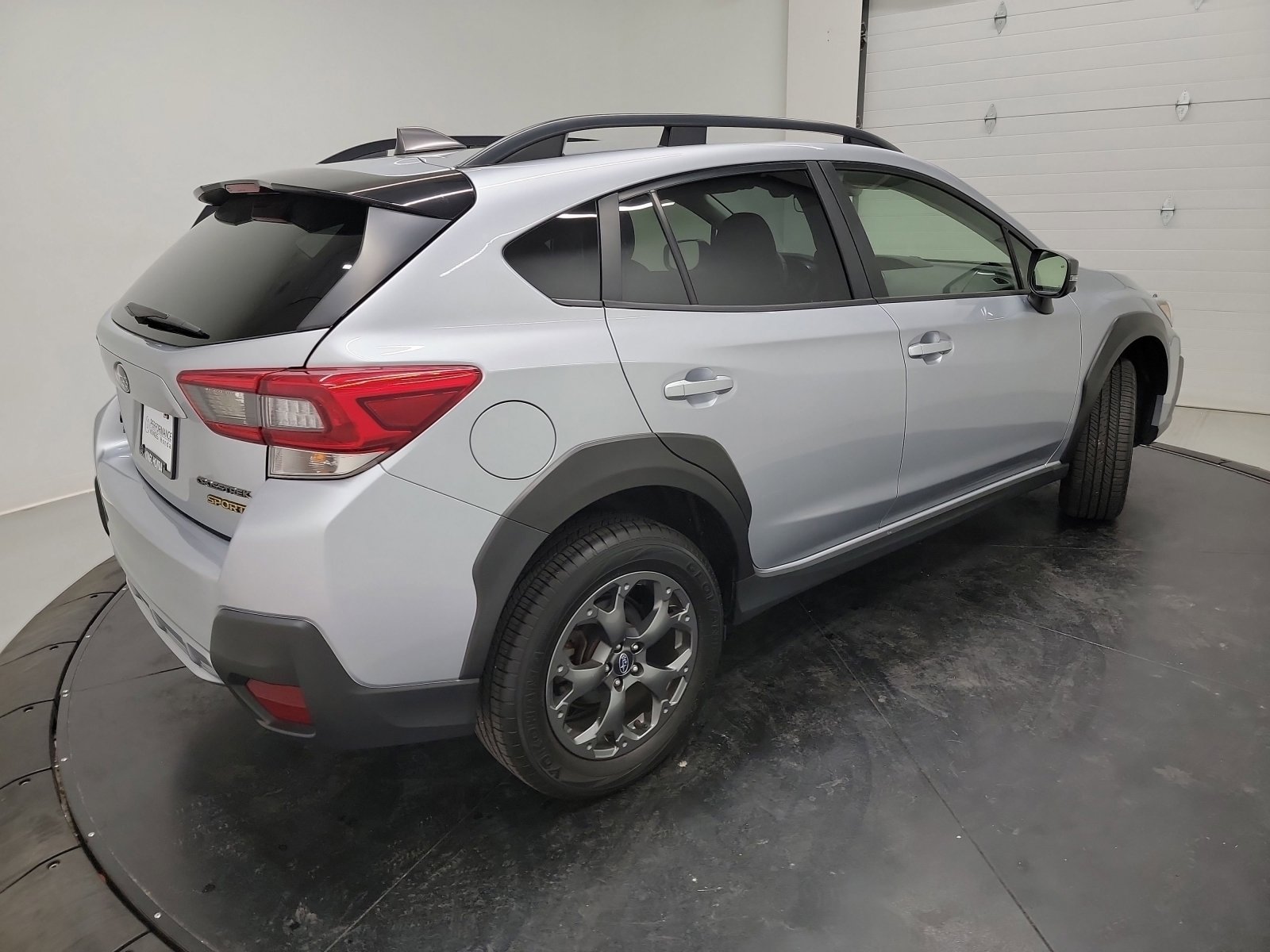 Used 2023 Subaru Crosstrek 2.5i Sport AWD/4WD image 9
