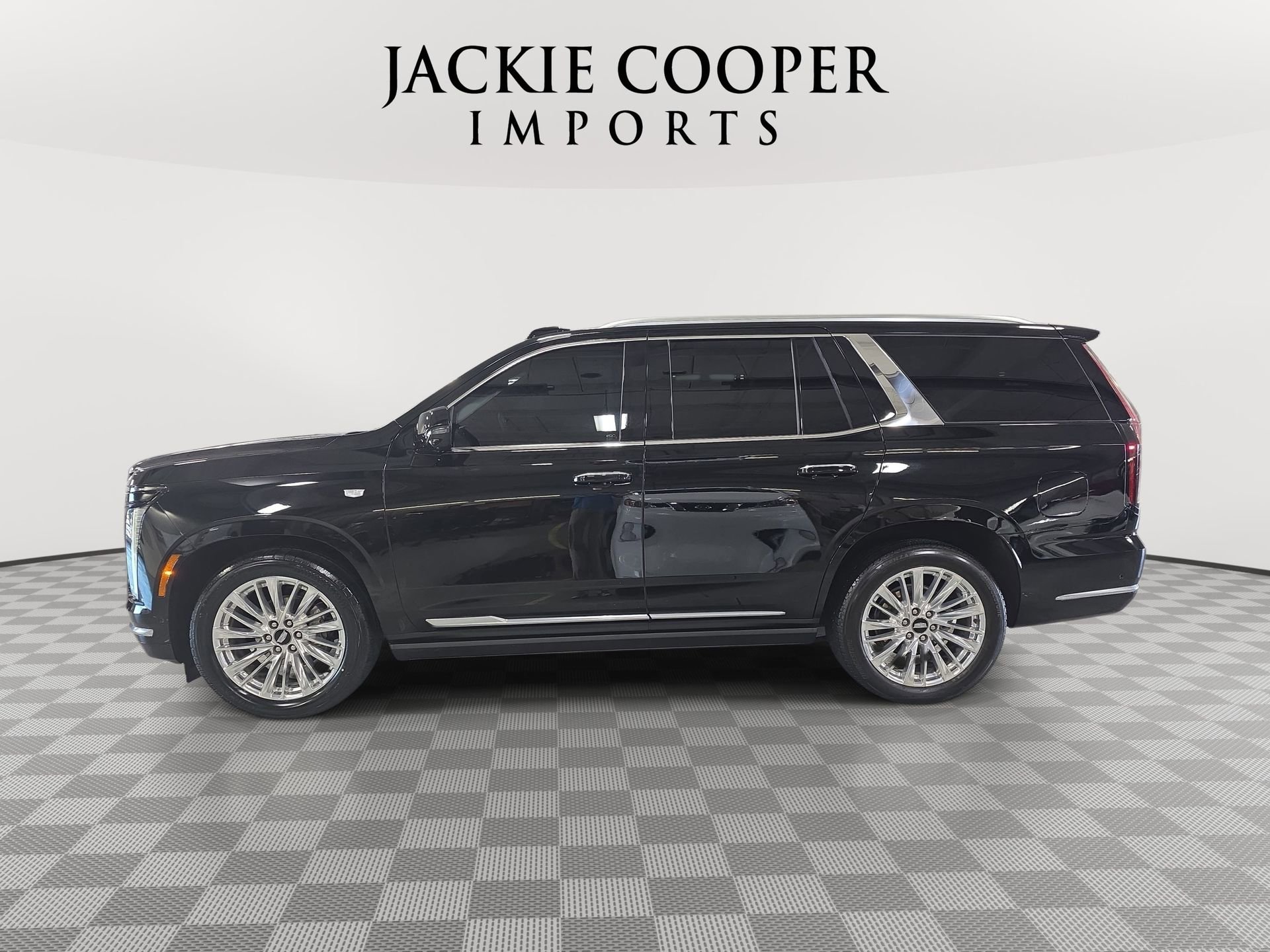 Used 2025 Cadillac Escalade Premium Luxury w/ Touring Package image 8