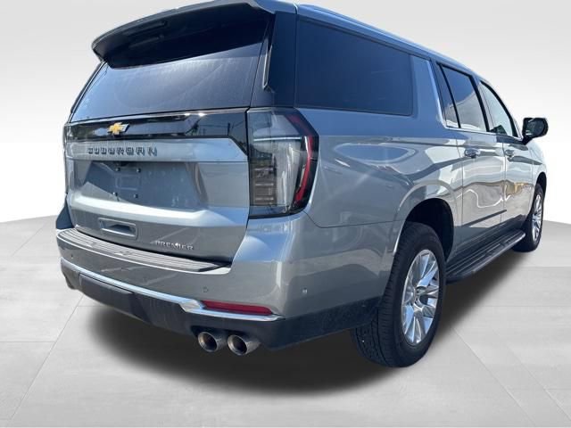 Used 2025 Chevrolet Suburban Premier w/ Sun And Tow Package image 5