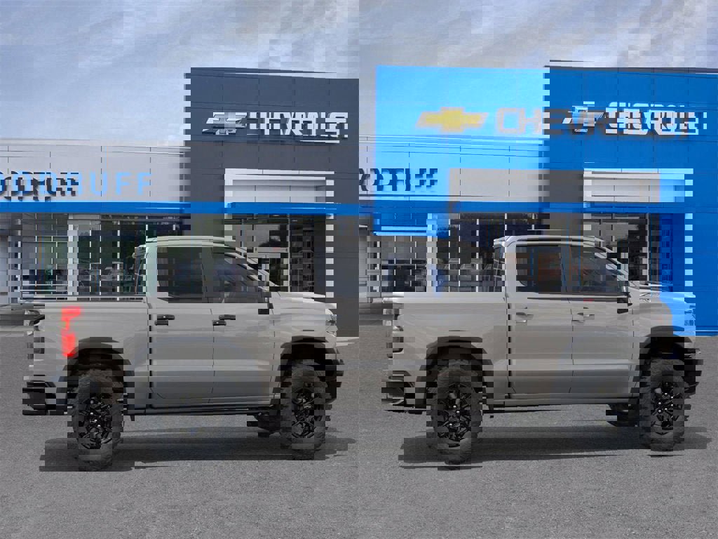 New 2026 Chevrolet Silverado 1500 ZR2 image 5