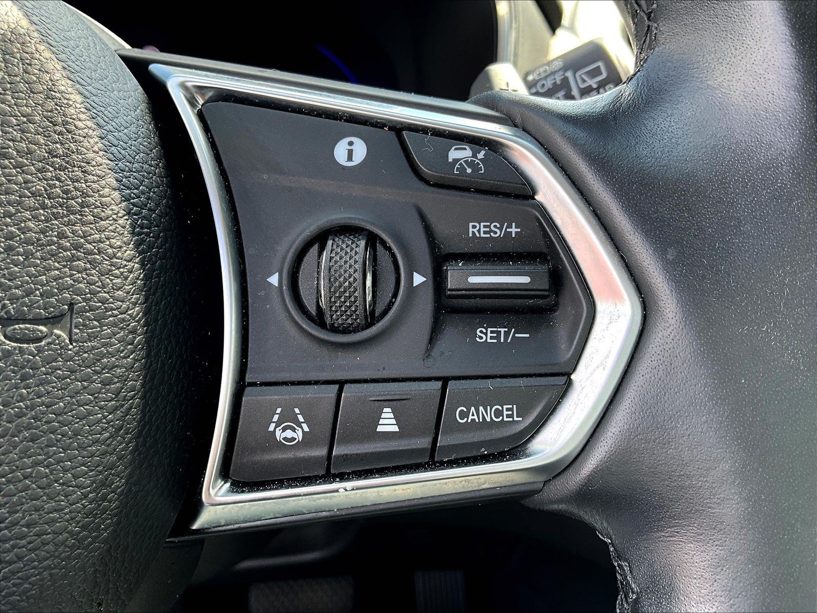 Certified 2023 Acura MDX SH-AWD image 12