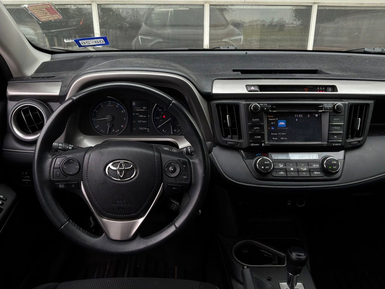 Used 2017 Toyota RAV4 XLE AWD/4WD image 12
