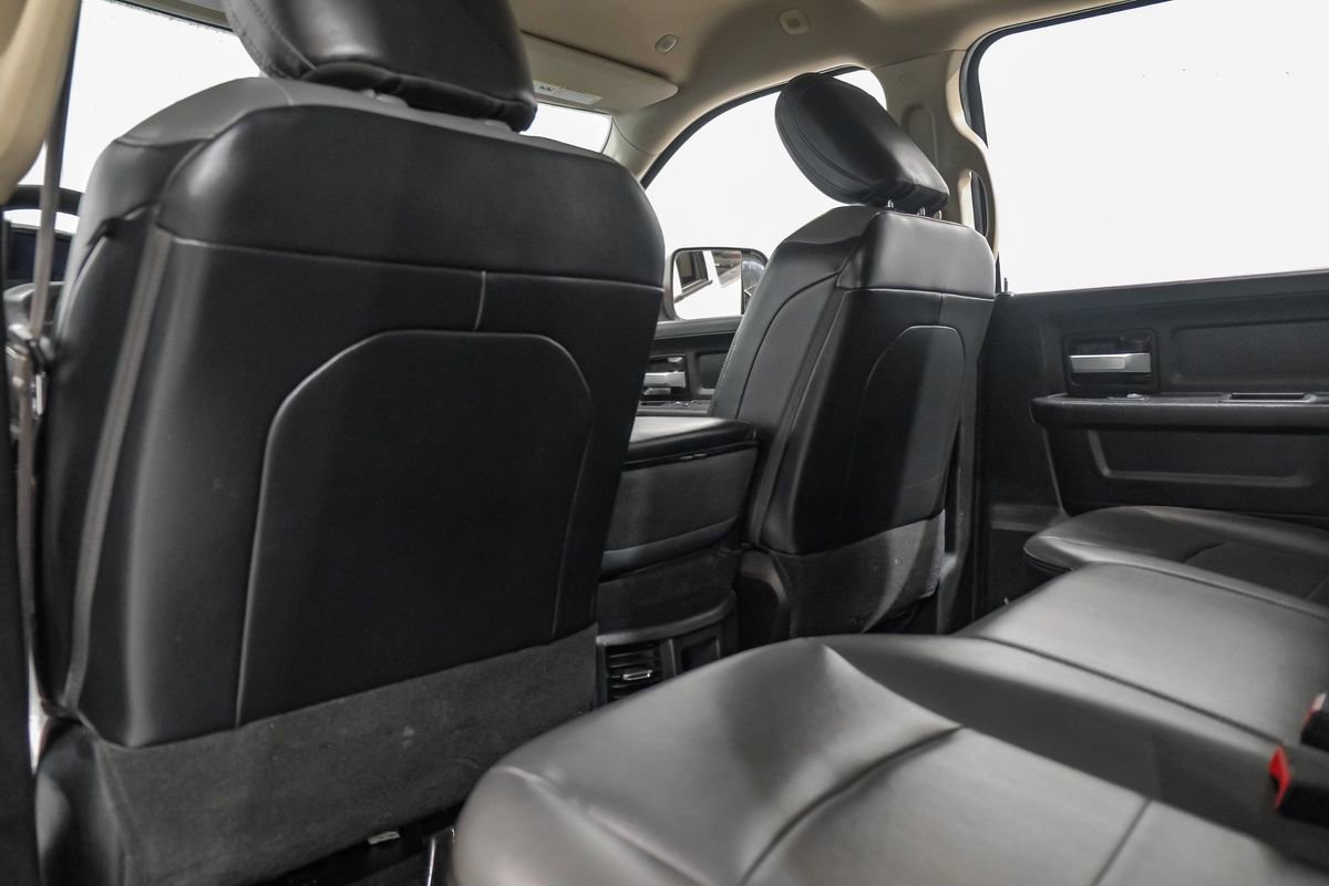 Used 2019 RAM 3500 Tradesman w/ Chrome Appearance Group AWD/4WD image 37