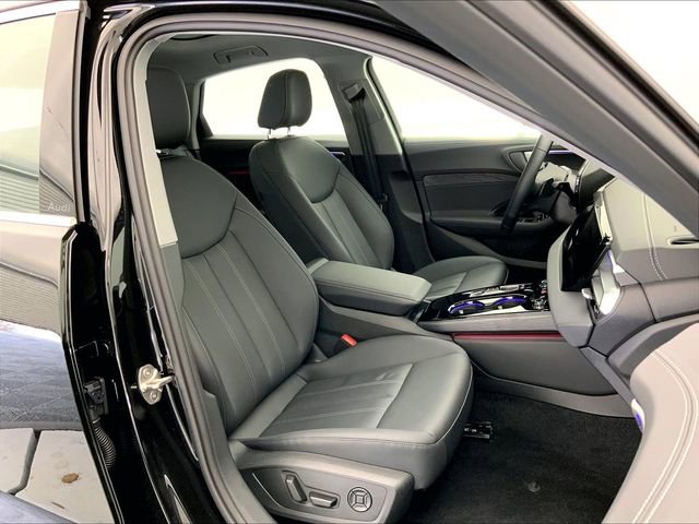 Used 2025 Audi A5 2.0T Premium w/ Convenience Package AWD/4WD image 17