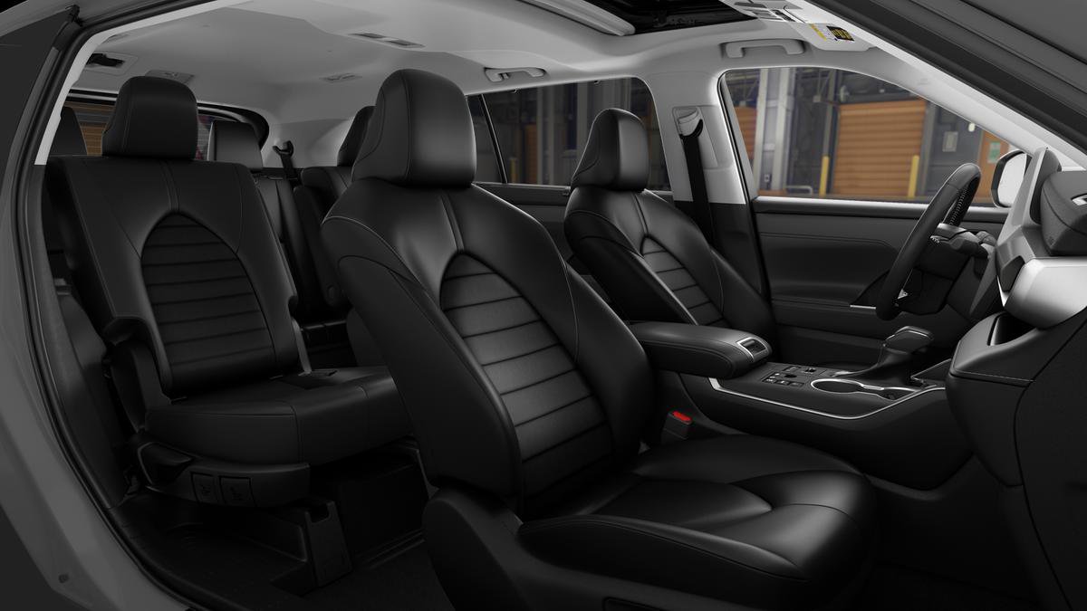 New 2026 Toyota Highlander XLE image 22