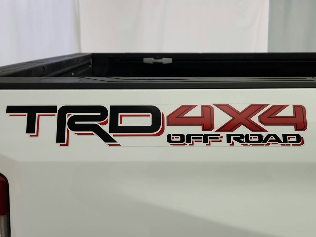Used 2018 Toyota Tundra SR5 w/ TRD Off Road Package image 26