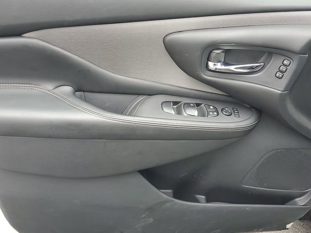 Used 2020 Nissan Murano SL image 16