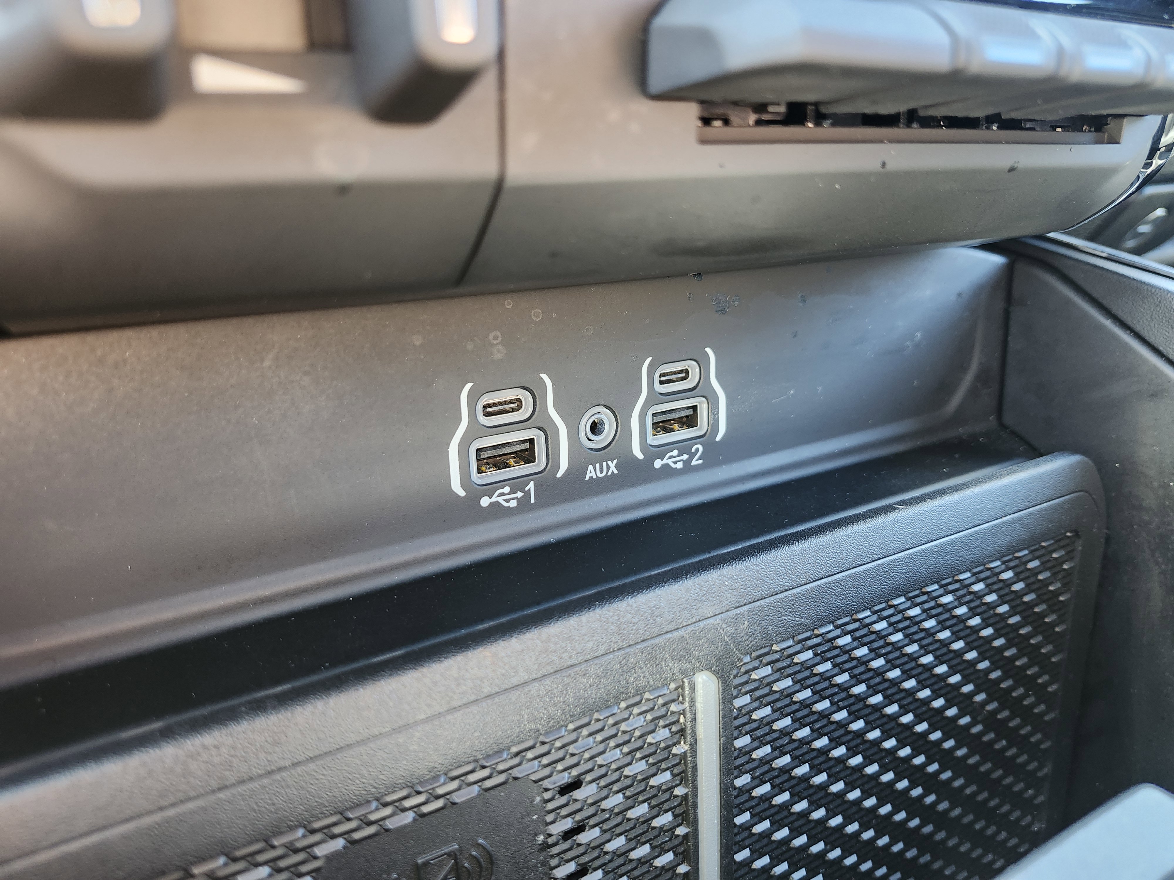 Used 2025 RAM 1500 Laramie image 11