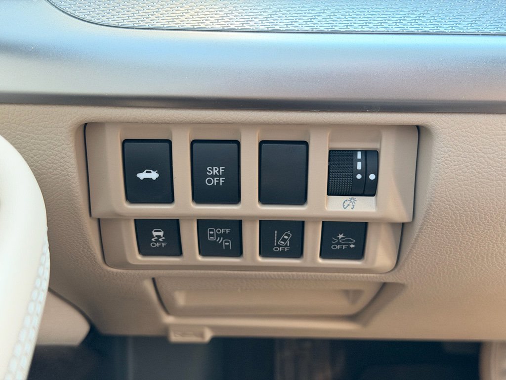 Used 2017 Subaru Legacy 2.5i Premium image 30