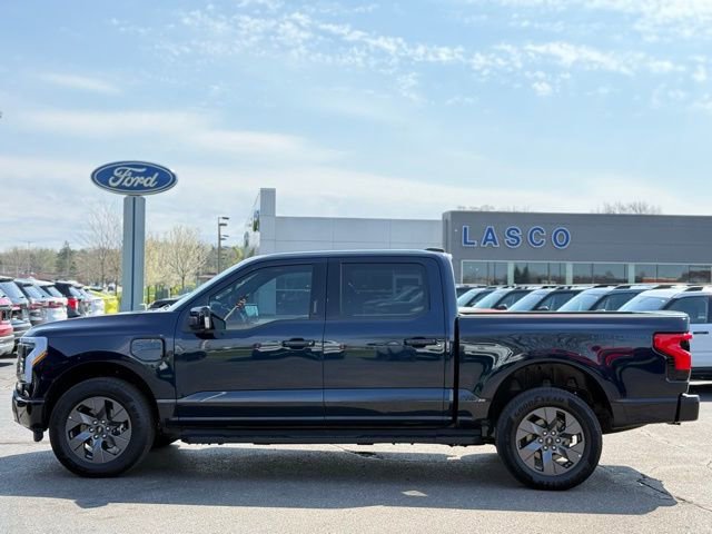 Used 2025 Ford F150 Lightning Lariat AWD/4WD image 51