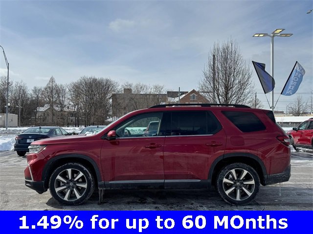 Used 2025 Honda Pilot Elite image 8