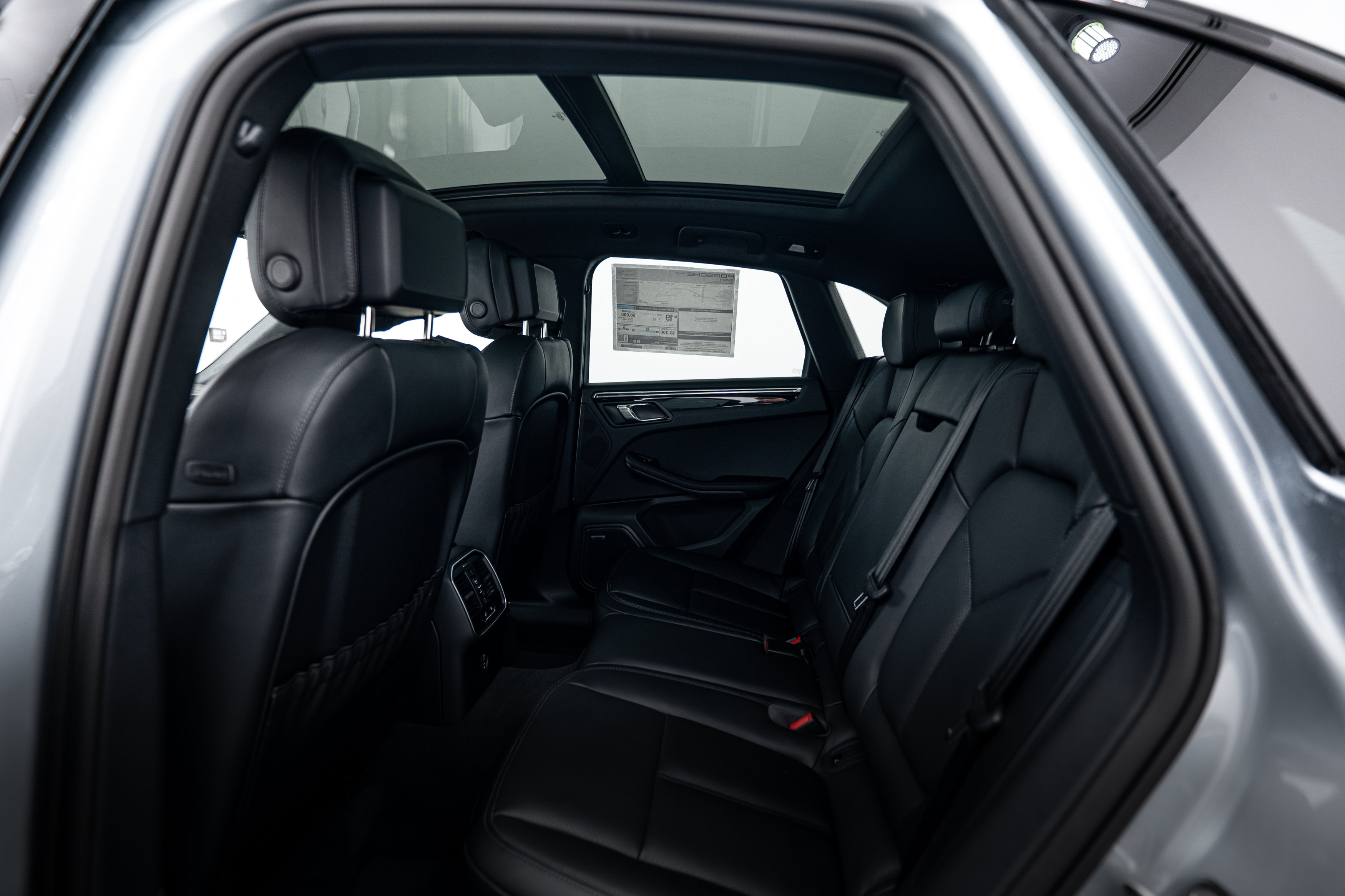 Certified 2026 Porsche Macan S AWD/4WD image 23