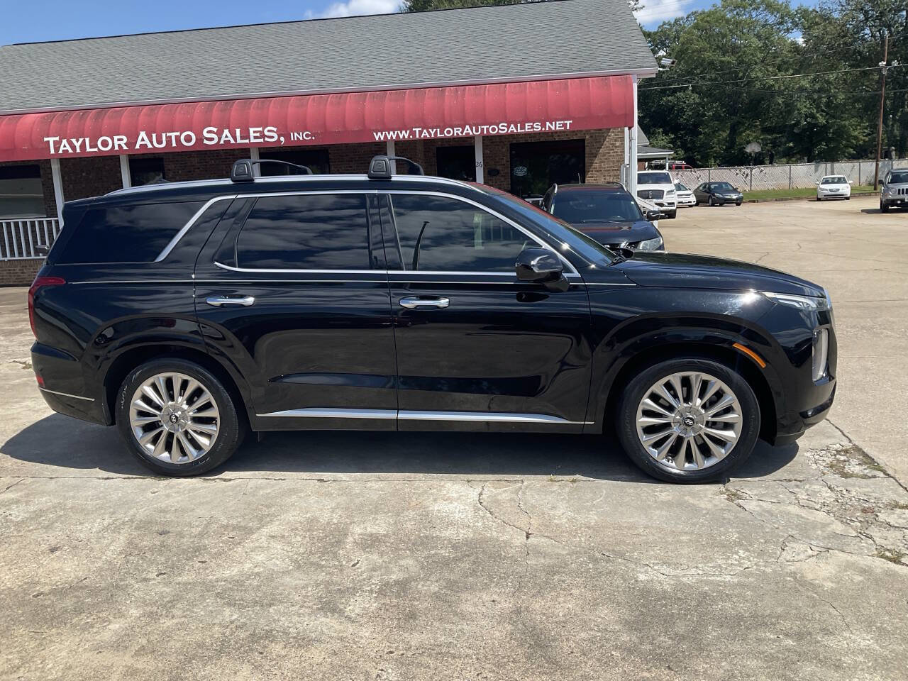 Used 2020 Hyundai Palisade Limited FWD image 3