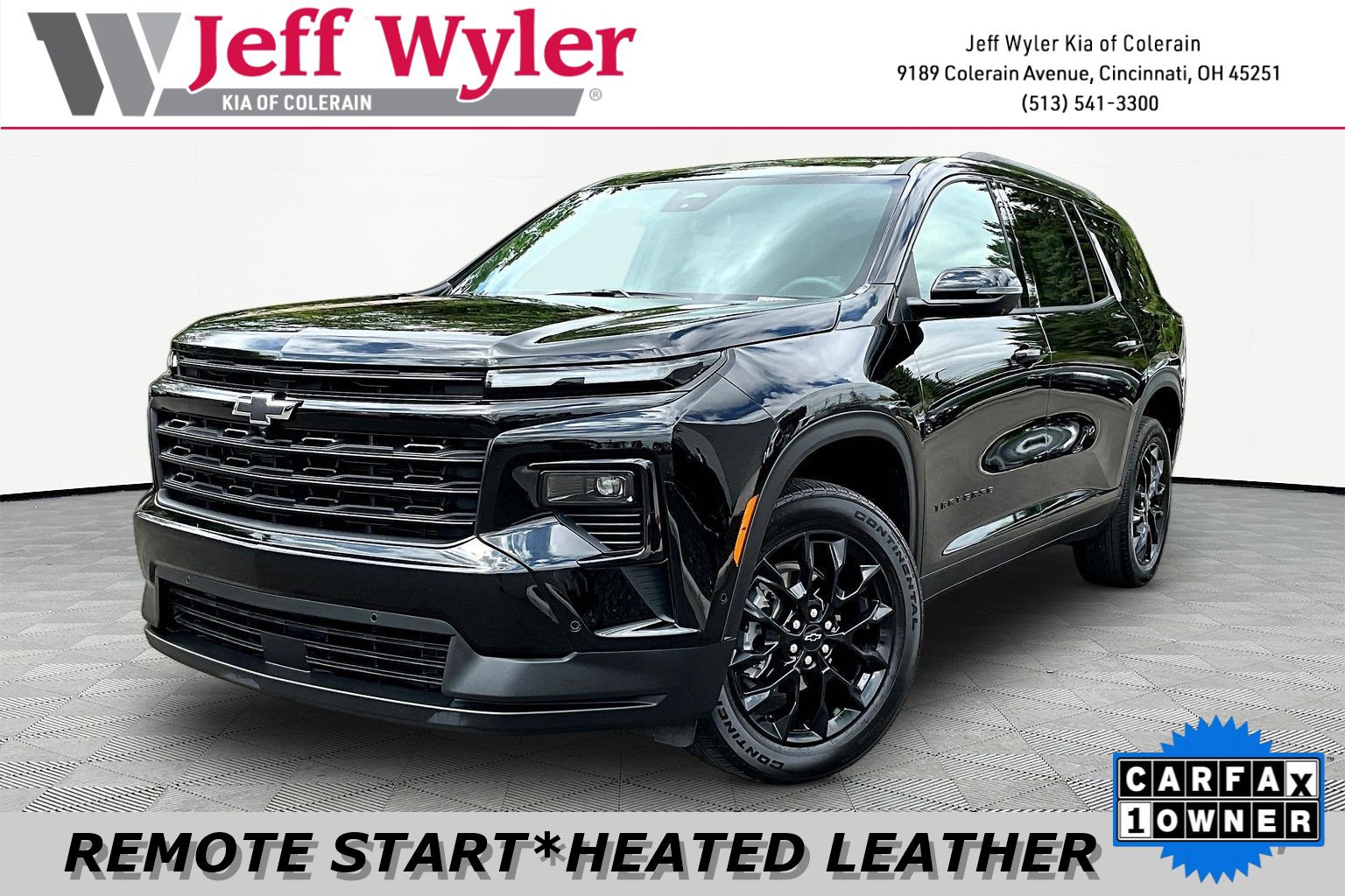 Used 2025 Chevrolet Traverse LT w/ Enhanced Driving Package AWD/4WD image 1