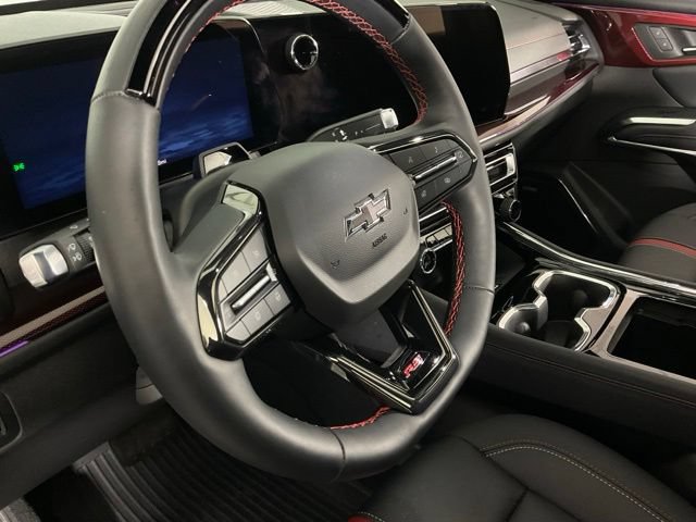 Used 2026 Chevrolet Traverse RS w/ LPO, Floor Liner Package FWD image 17
