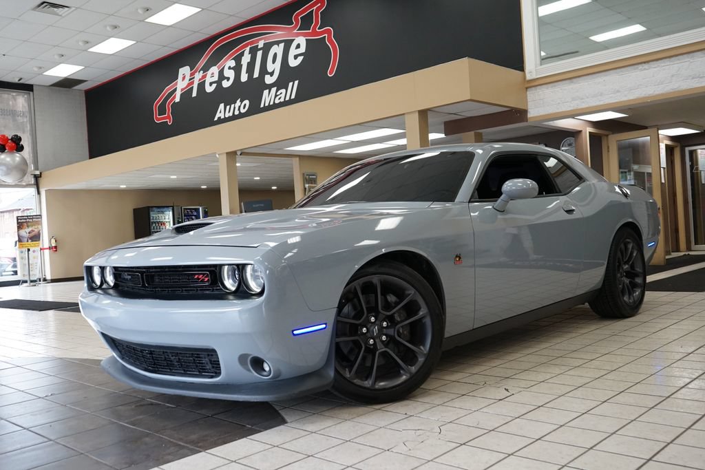Used 2022 Dodge Challenger R/T Scat Pack RWD image 27