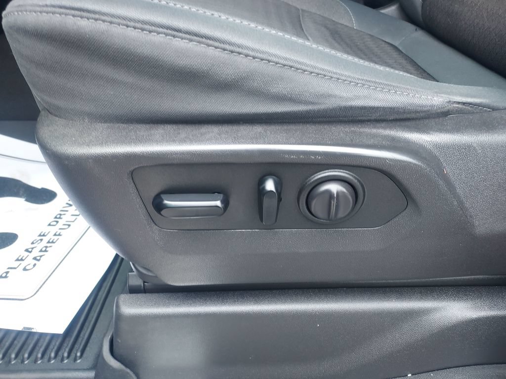 Used 2019 Chevrolet Silverado 1500 LT w/ All-Star Edition AWD/4WD image 26
