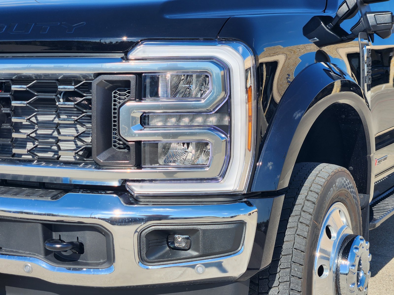 New 2027 Ford F450 Lariat w/ Lariat Premium Package AWD/4WD image 10