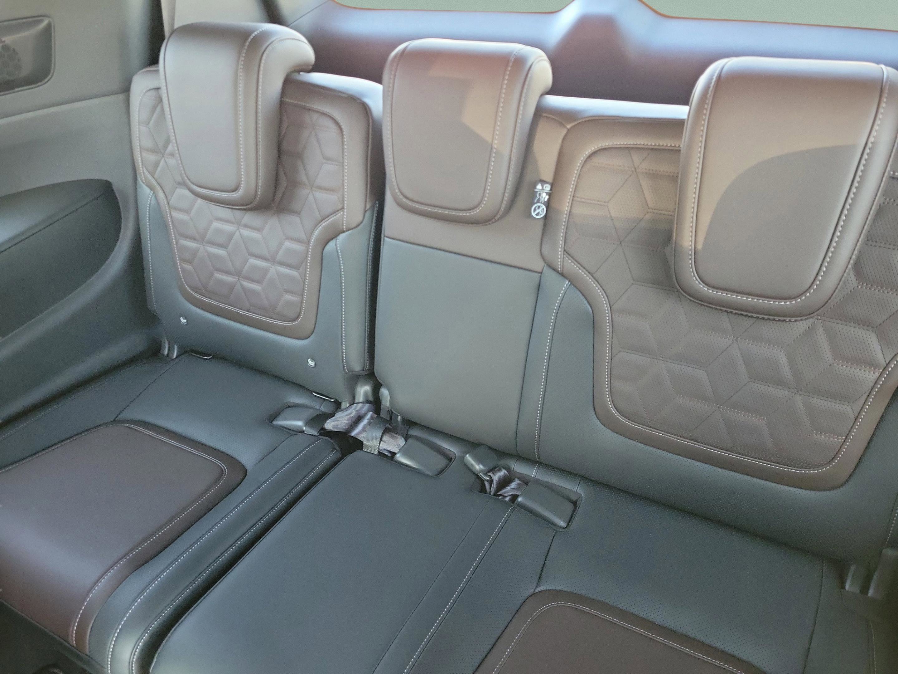 New 2026 Nissan Armada Platinum Reserve image 16