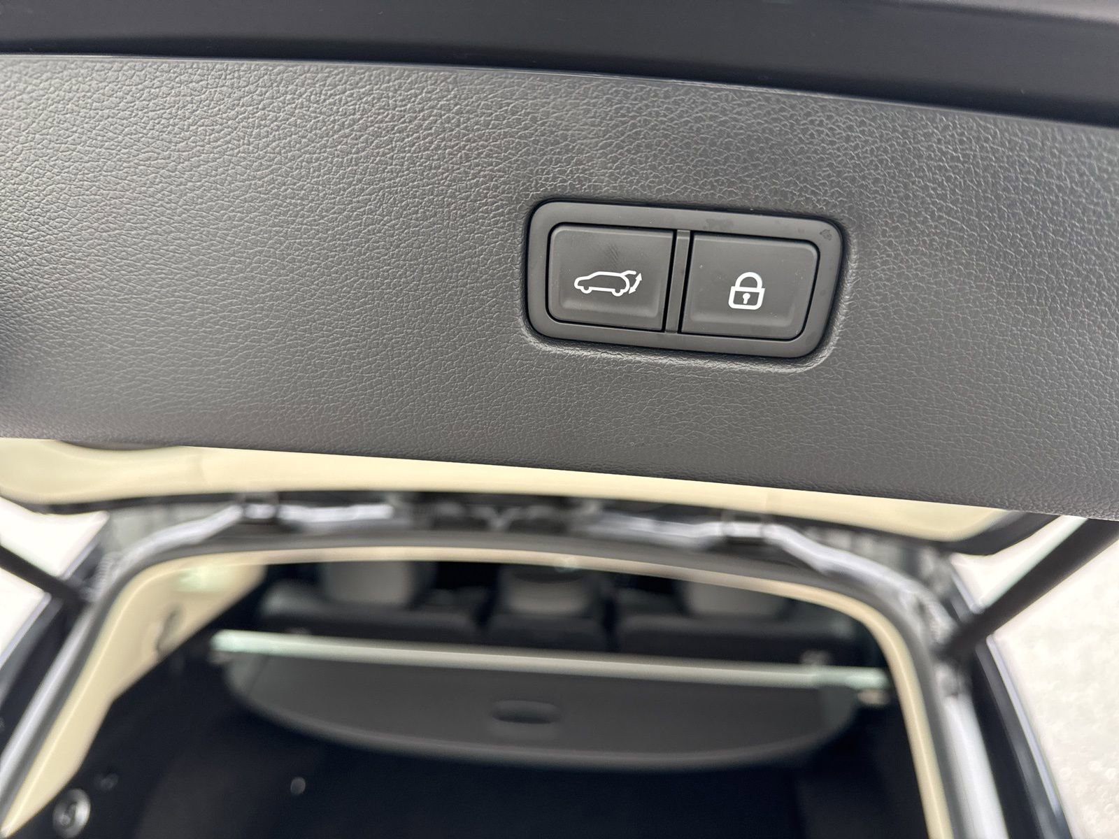 Used 2021 Genesis GV80 3.5T w/ Prestige Package 07 image 13