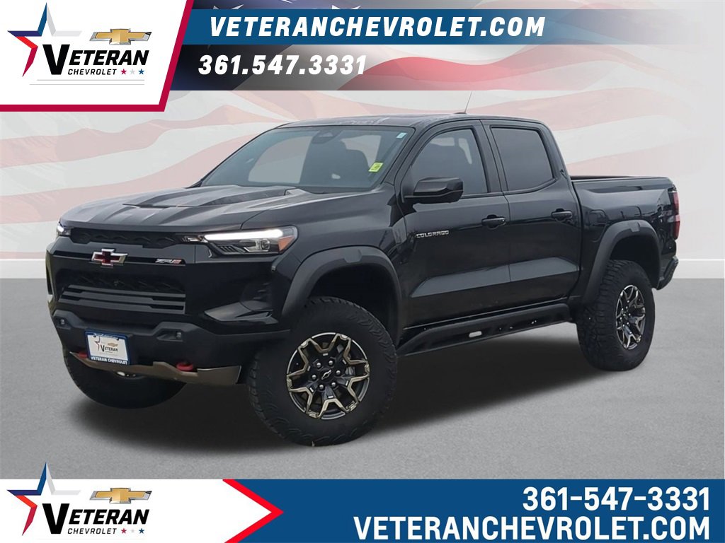 Used 2024 Chevrolet Colorado ZR2 w/ Technology Package