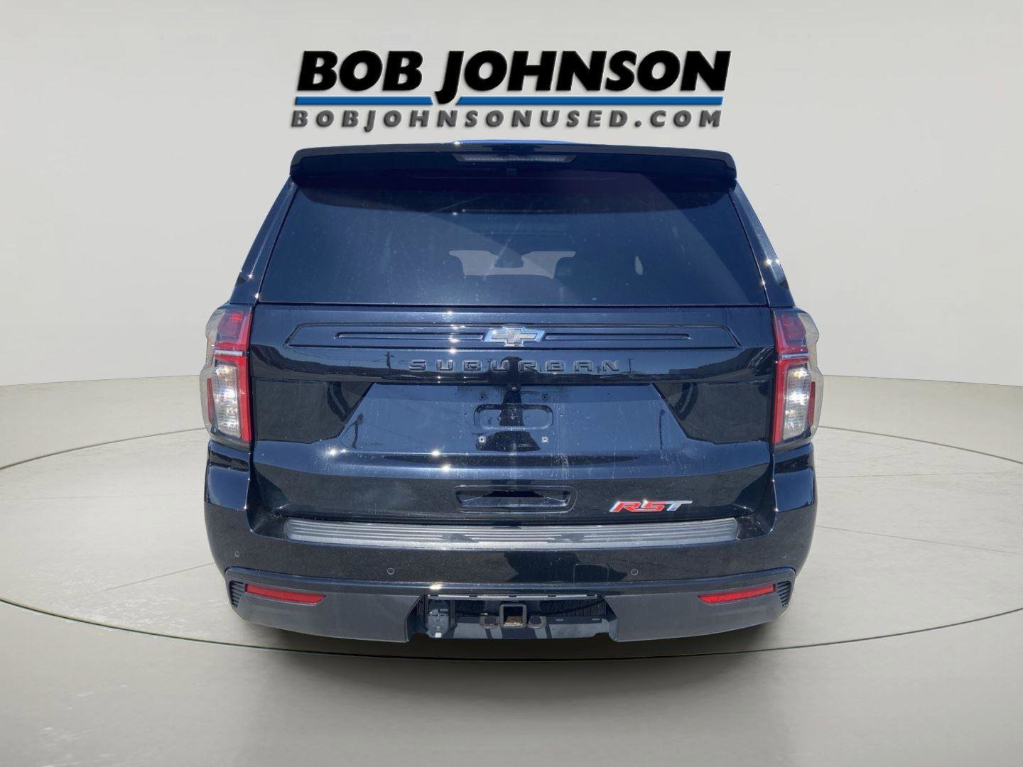 Used 2023 Chevrolet Suburban RST w/ Luxury Package AWD/4WD image 4