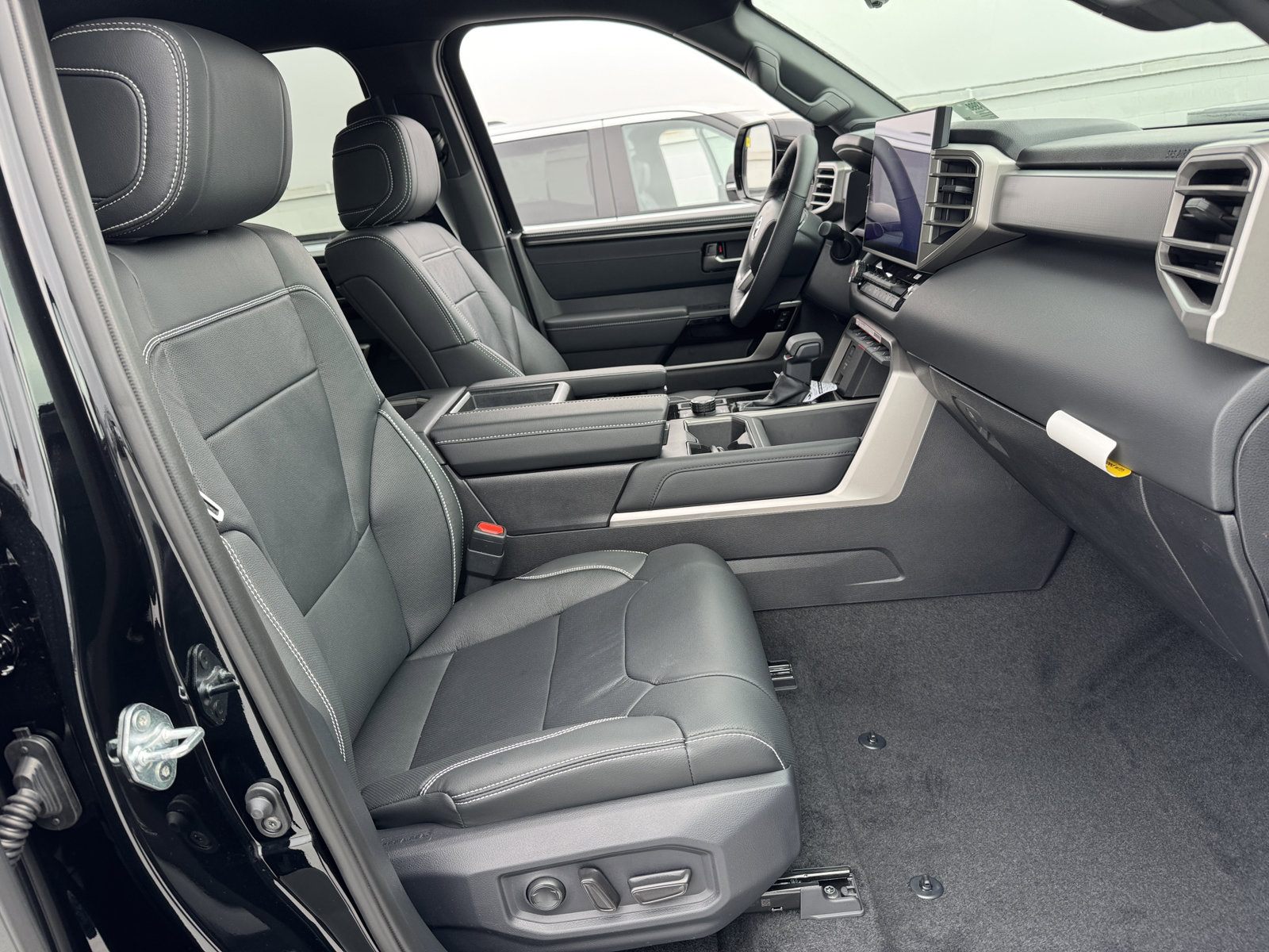 New 2026 Toyota Tundra Limited image 8