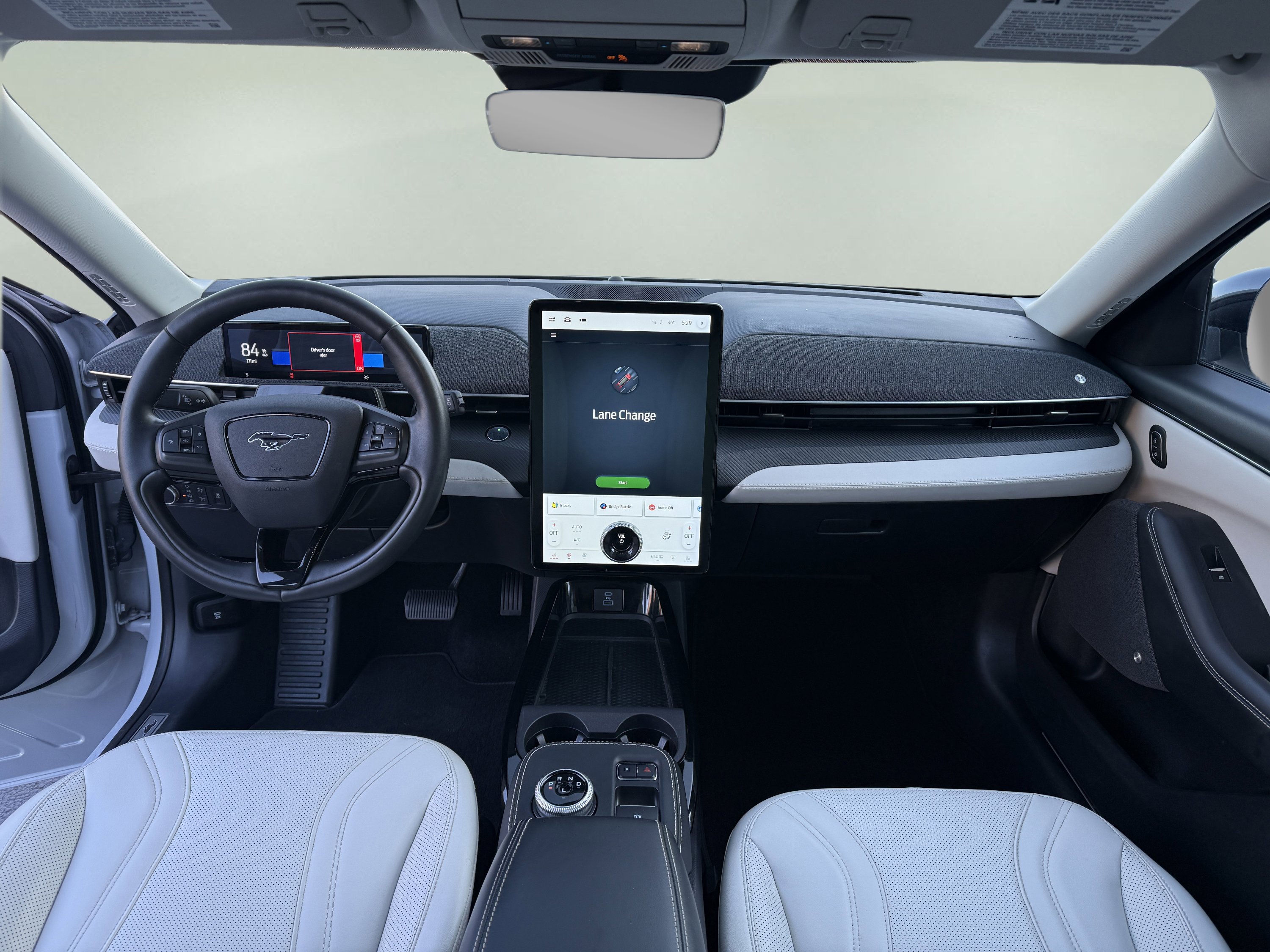 Used 2021 Ford Mustang Mach-E Premium image 11