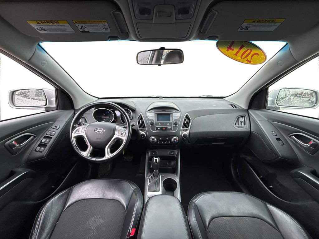 Used 2014 Hyundai Tucson SE image 16