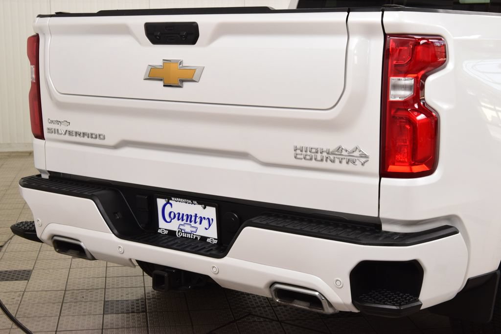 Used 2024 Chevrolet Silverado 1500 High Country AWD/4WD image 22