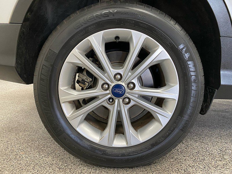 Used 2018 Ford Escape SE w/ Ford Safe & Smart Package image 25