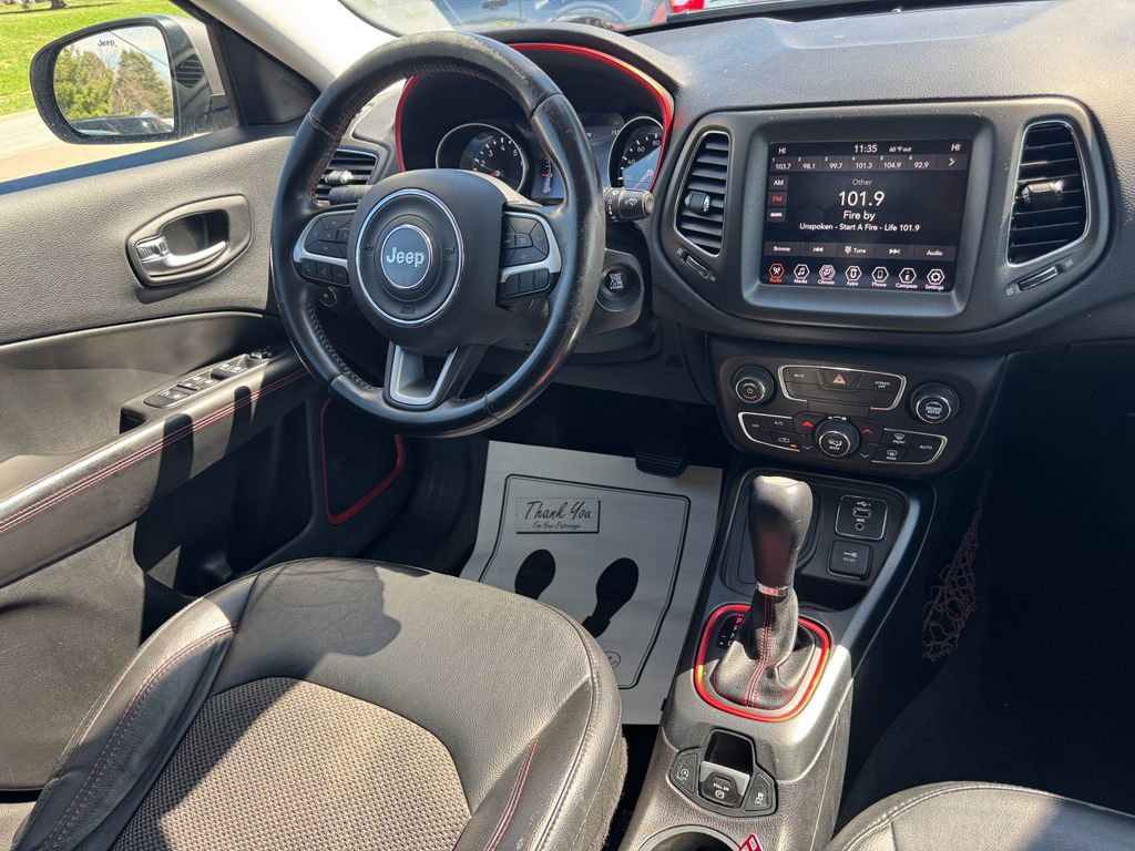 Used 2019 Jeep Compass Trailhawk image 19