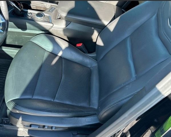 Used 2024 Cadillac XT6 Premium Luxury w/ Technology Package image 10