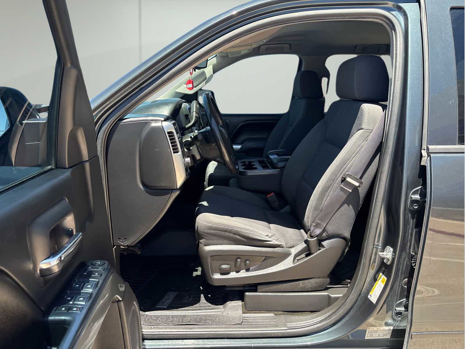 Used 2017 Chevrolet Silverado 1500 LT w/ All Star Edition RWD image 11