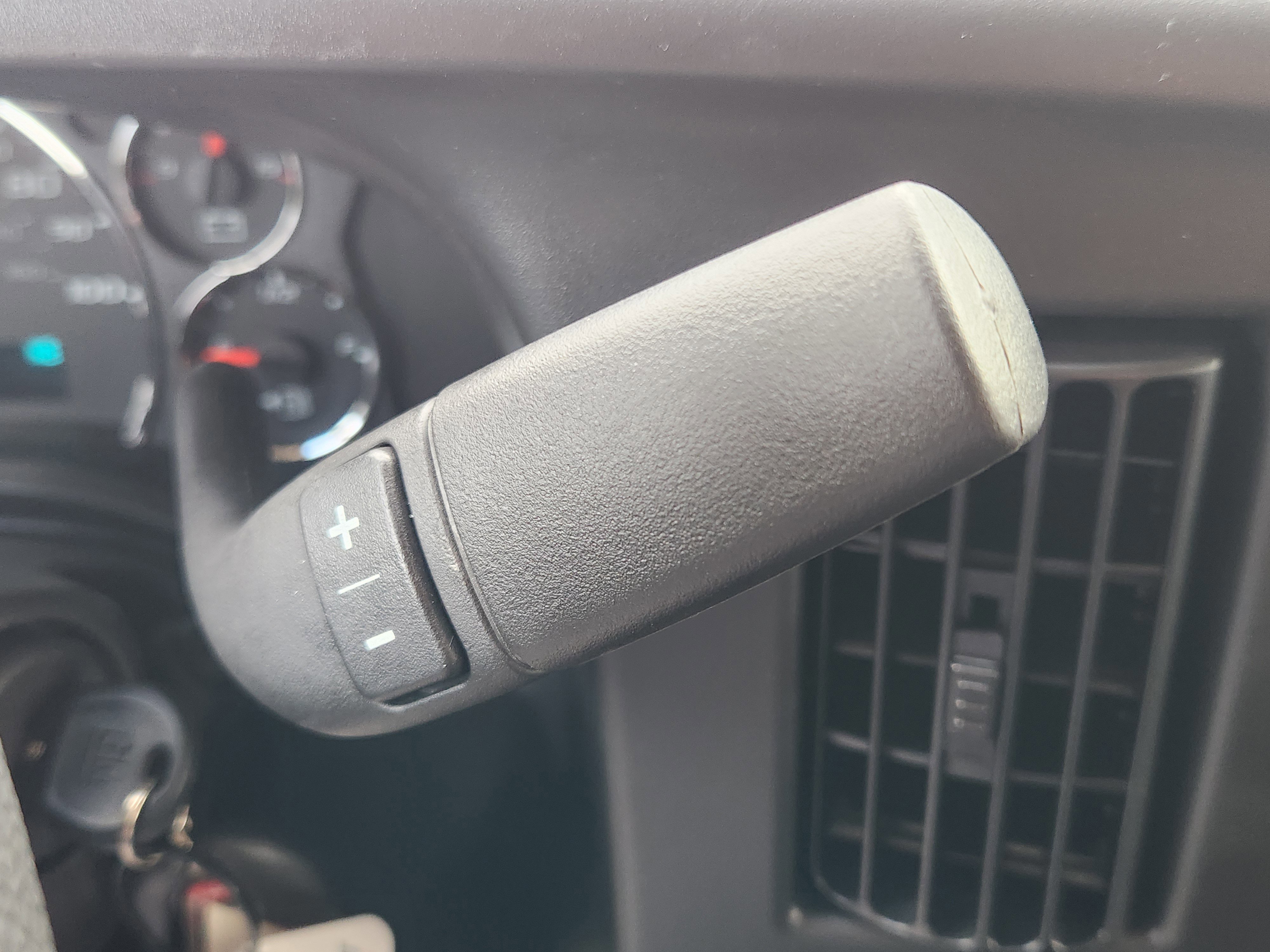 New 2025 Chevrolet Express 2500 w/ Driver Convenience Package image 22