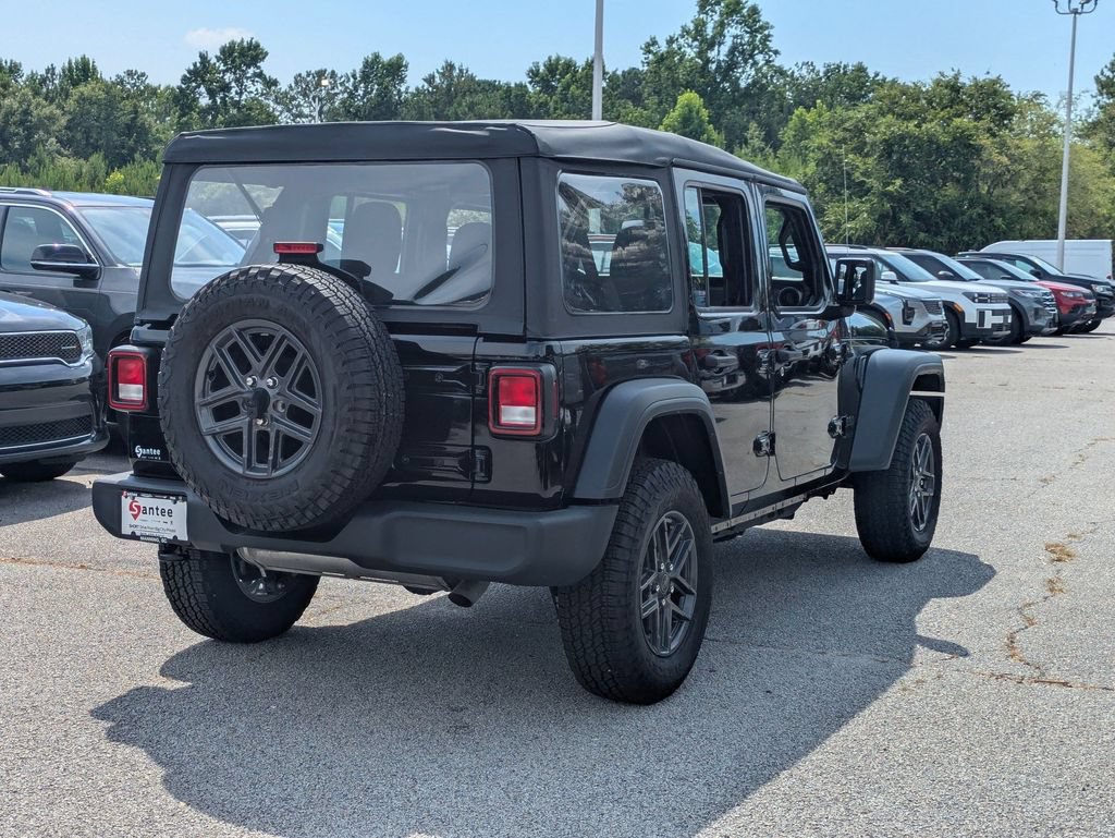 Used 2022 Jeep Wrangler Unlimited Sport AWD/4WD image 3