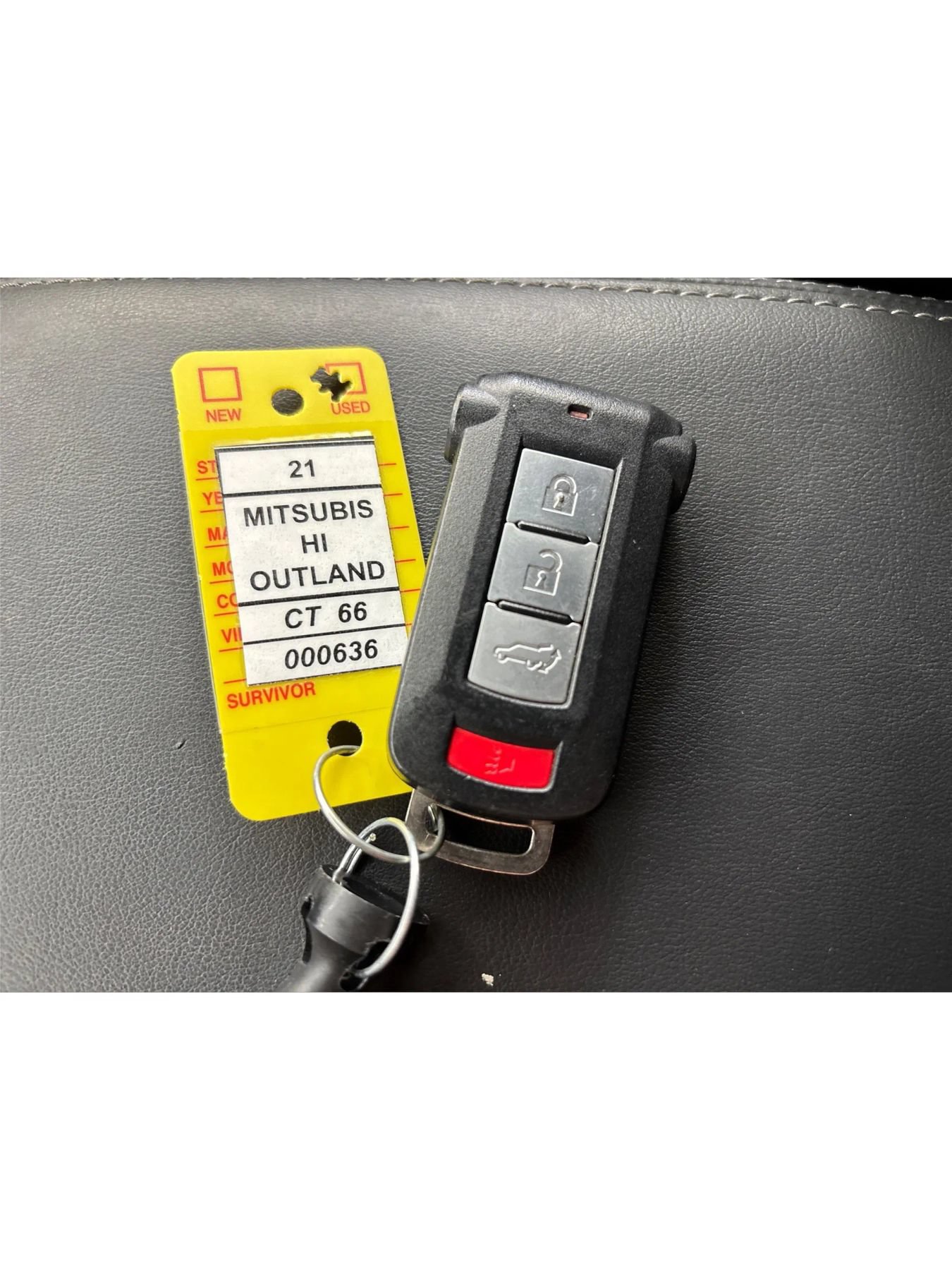 Used 2021 Mitsubishi Outlander SEL AWD/4WD image 38